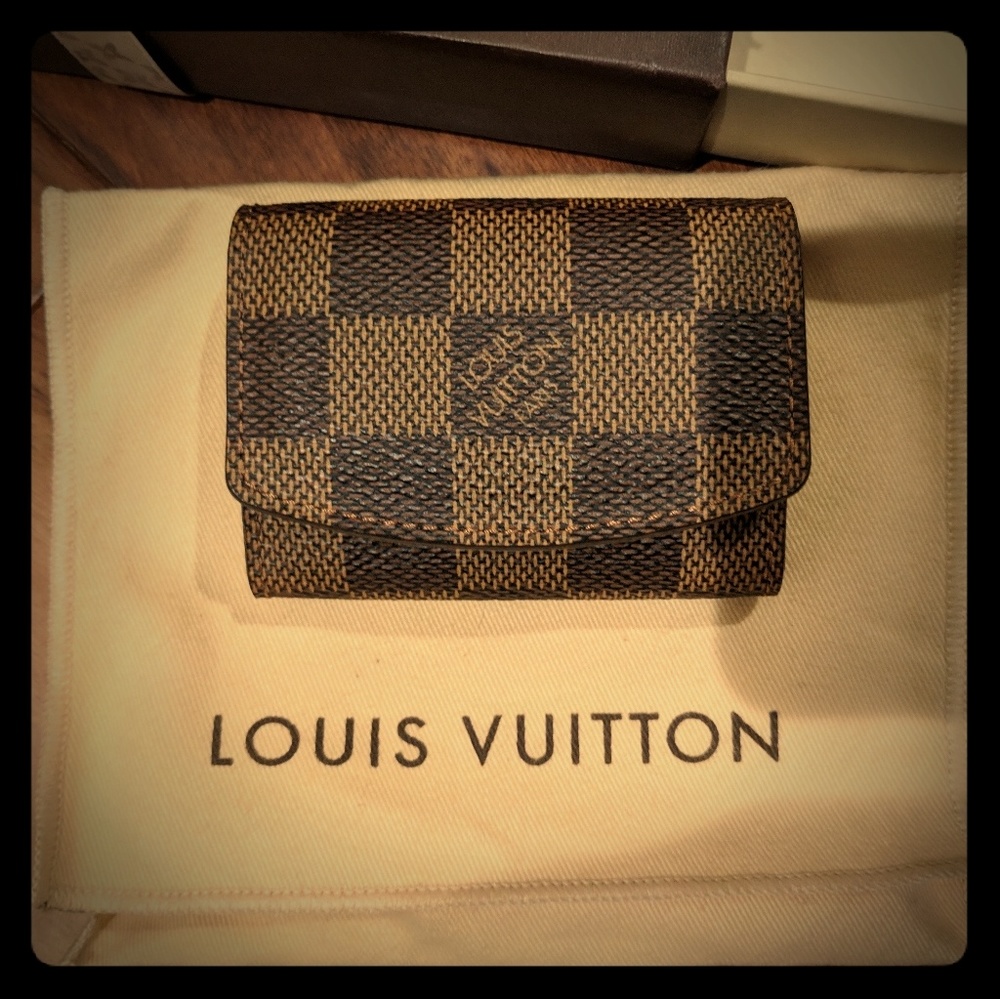 Rare! Vintage LV Louis Vuitton cufflinks Fleur